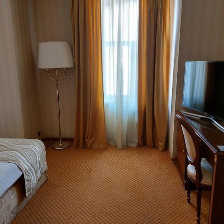 Optima Collection Podil Plaza Hotel Kiev Luaran gambar