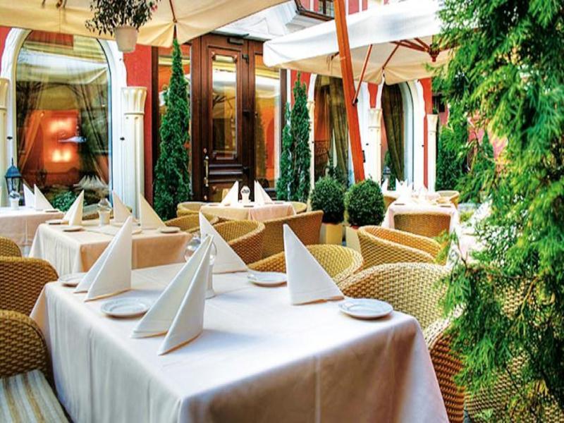 Optima Collection Podil Plaza Hotel Kiev Luaran gambar