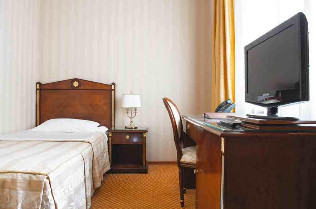 Optima Collection Podil Plaza Hotel Kiev Luaran gambar