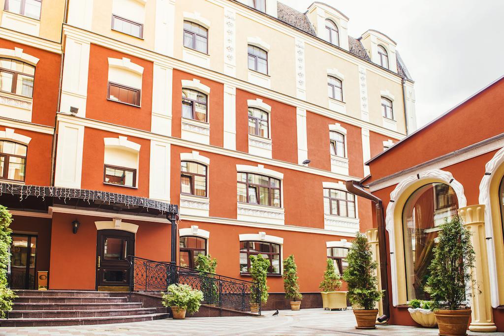 Optima Collection Podil Plaza Hotel Kiev Luaran gambar