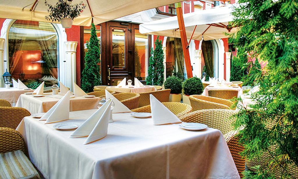 Optima Collection Podil Plaza Hotel Kiev Luaran gambar